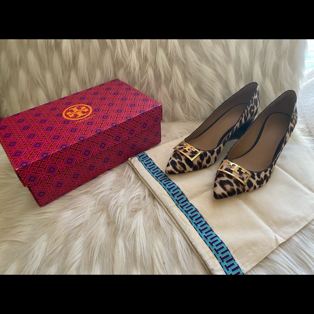 Tory Butch Leopard Black Wedge